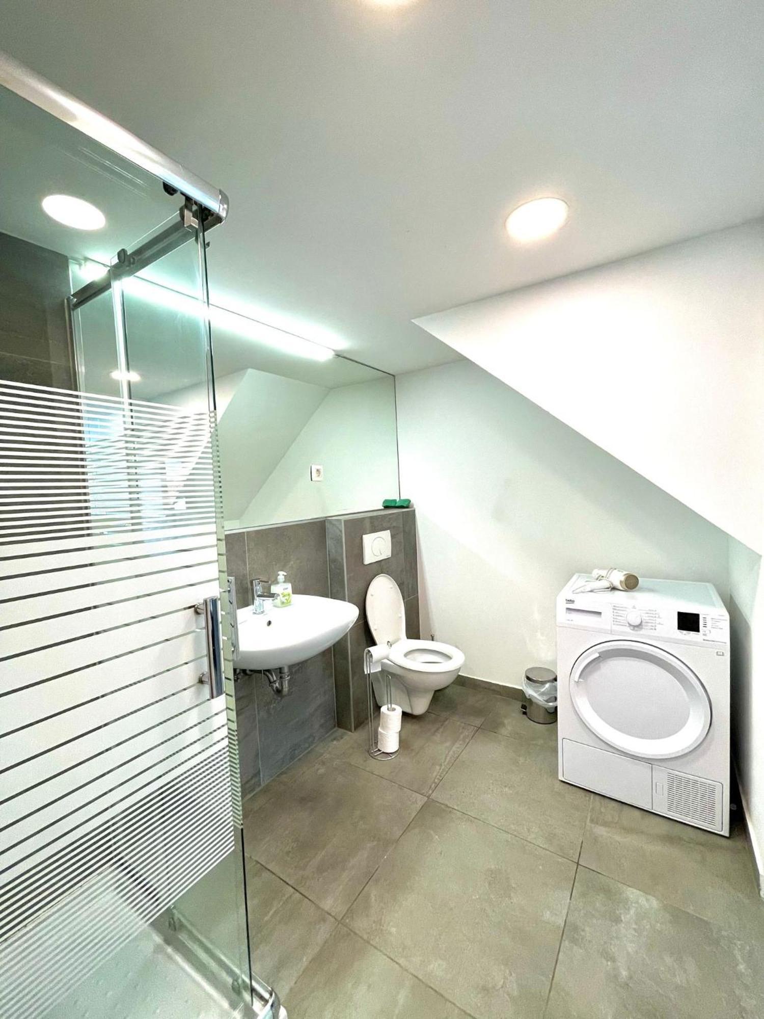 Khan Apartments לובליאנה מראה חיצוני תמונה